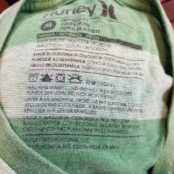 Green striped  Hurley  tee sz M - Picture 2 of 3